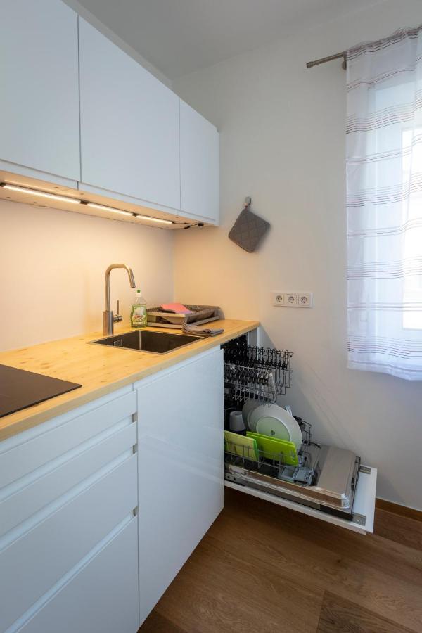 Flataid Apartmenthaus Brauhausstrasse กราซ ภายนอก รูปภาพ